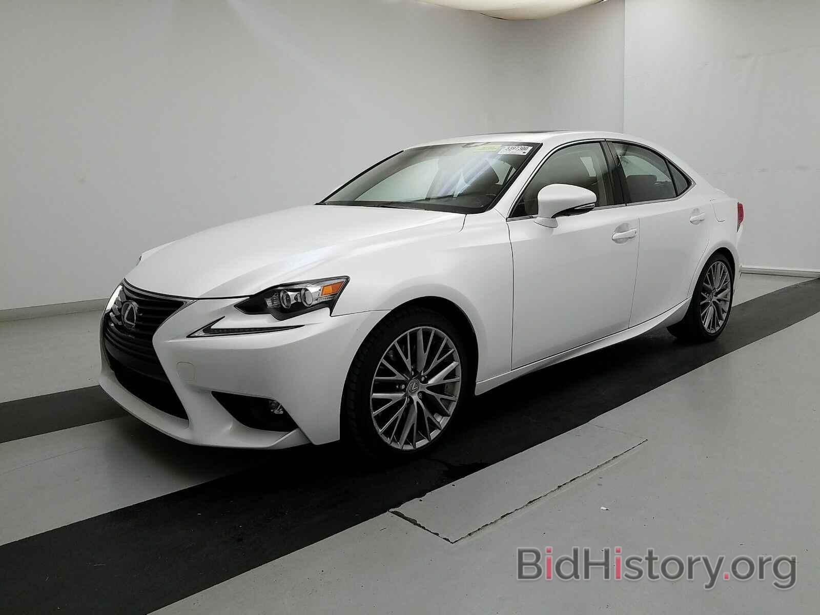 Photo JTHCM1D29G5013487 - Lexus IS 300 2016