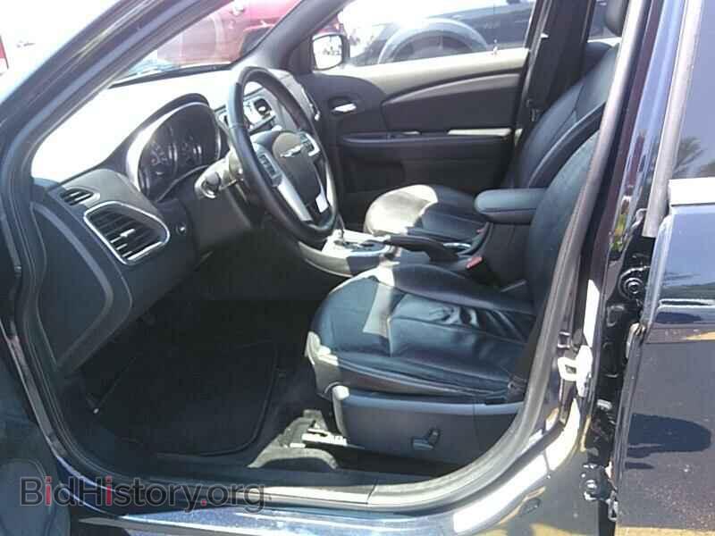 2012 Chrysler 200 - VIN: 1C3CCBCB9CN303982 - Фото 3