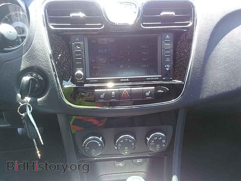 2012 Chrysler 200 - VIN: 1C3CCBCB9CN303982 - Фото 4
