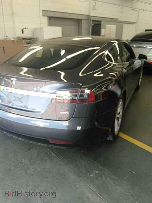 2016 Tesla Model S - VIN: 5YJSA1E22GF138947 - Фото 2