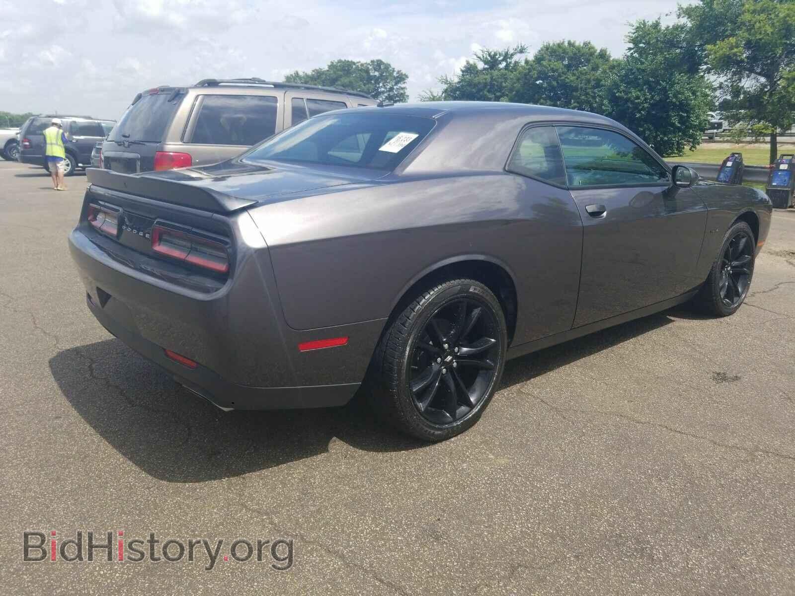 2017 Dodge Challenger - VIN: 2C3CDZBT5HH638124 - Фото 2