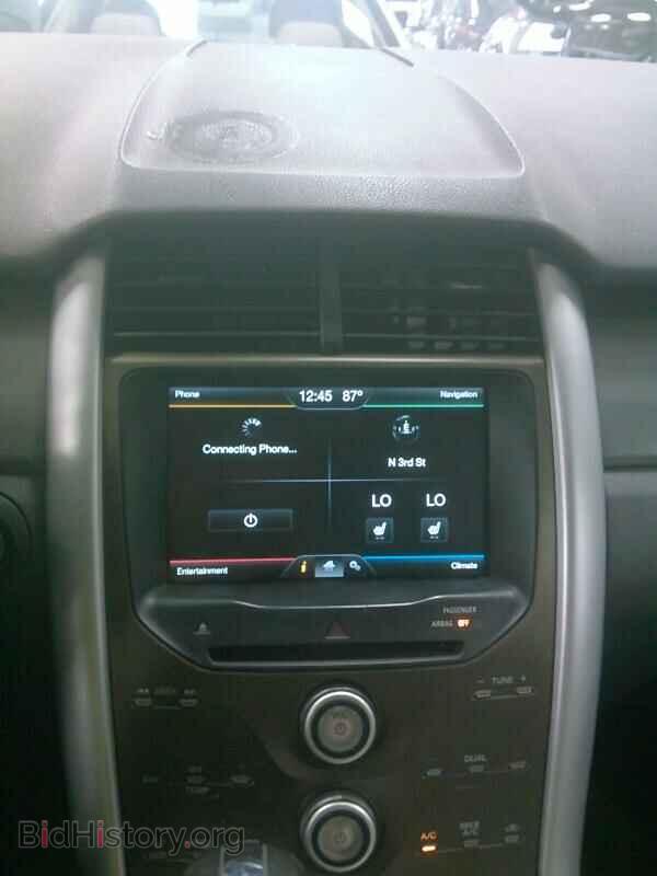 2011 Ford Edge - VIN: 2FMDK3JC8BBB27839 - Photo 4