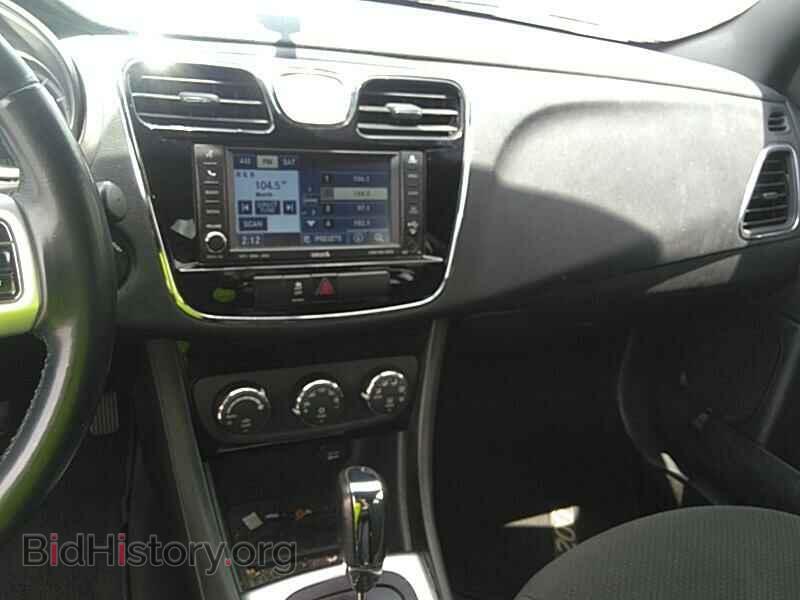2011 Chrysler 200 - VIN: 1C3BC1FB6BN539800 - Фото 4