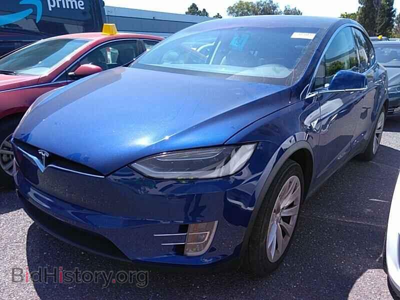 Photo 5YJXCBE45GF002576 - Tesla Model X 2016