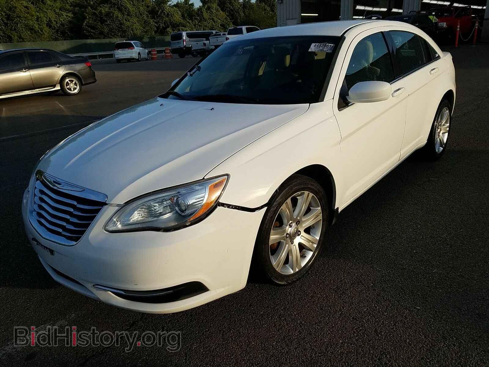 Photo 1C3CCBBB9CN171131 - Chrysler 200 2012