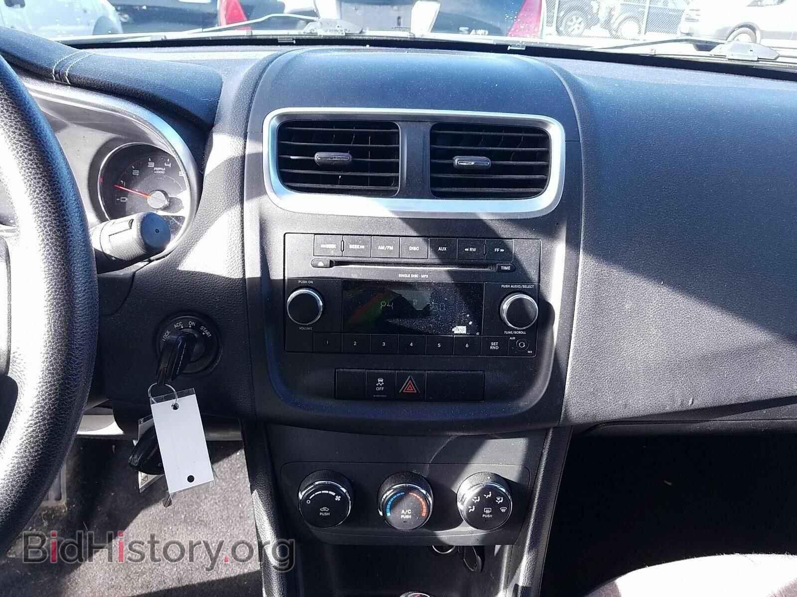 2011 Dodge Avenger - VIN: 1B3BD4FB2BN518731 - Фото 4