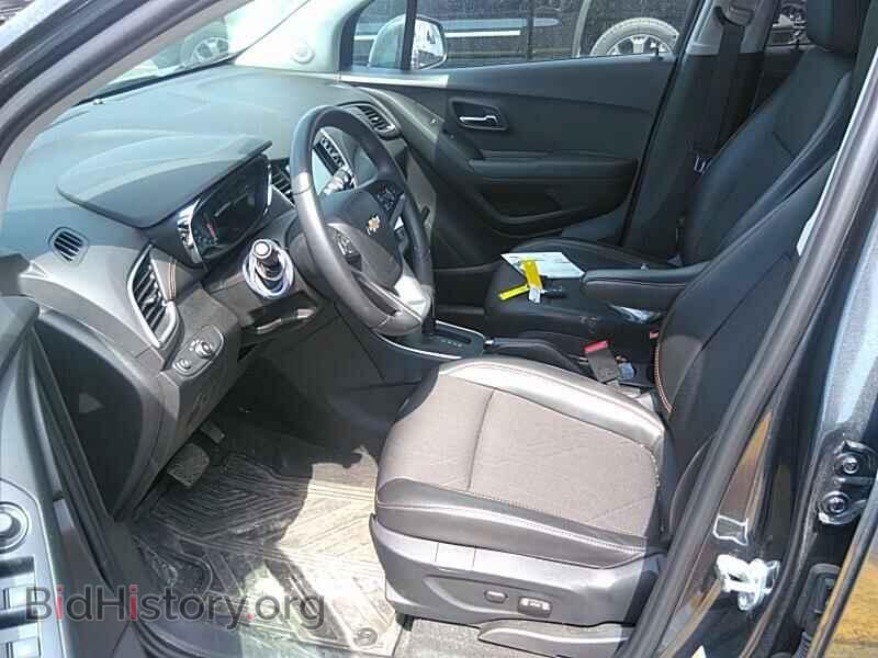 2017 Chevrolet Trax - VIN: 3GNCJPSB5HL284541 - Фото 3