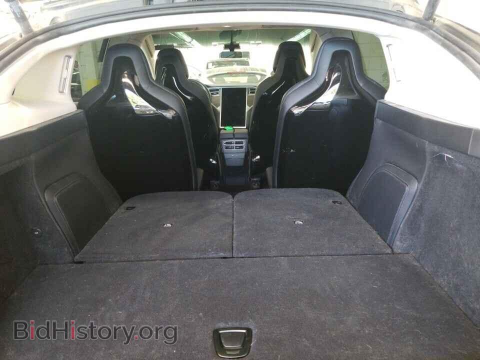2016 Tesla Model X - VIN: 5YJXCBE27GF005607 - Photo 7