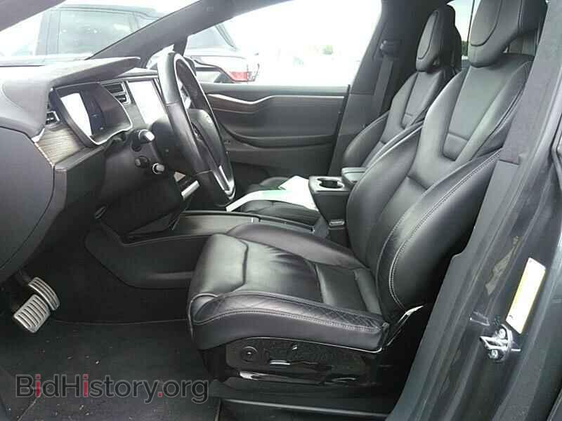 2016 Tesla Model X - VIN: 5YJXCAE41GF003041 - Фото 3