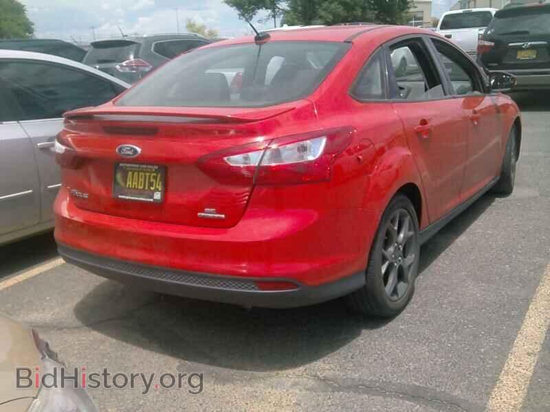 2013 Ford Focus - VIN: 1FADP3F21DL320154 - Photo 2