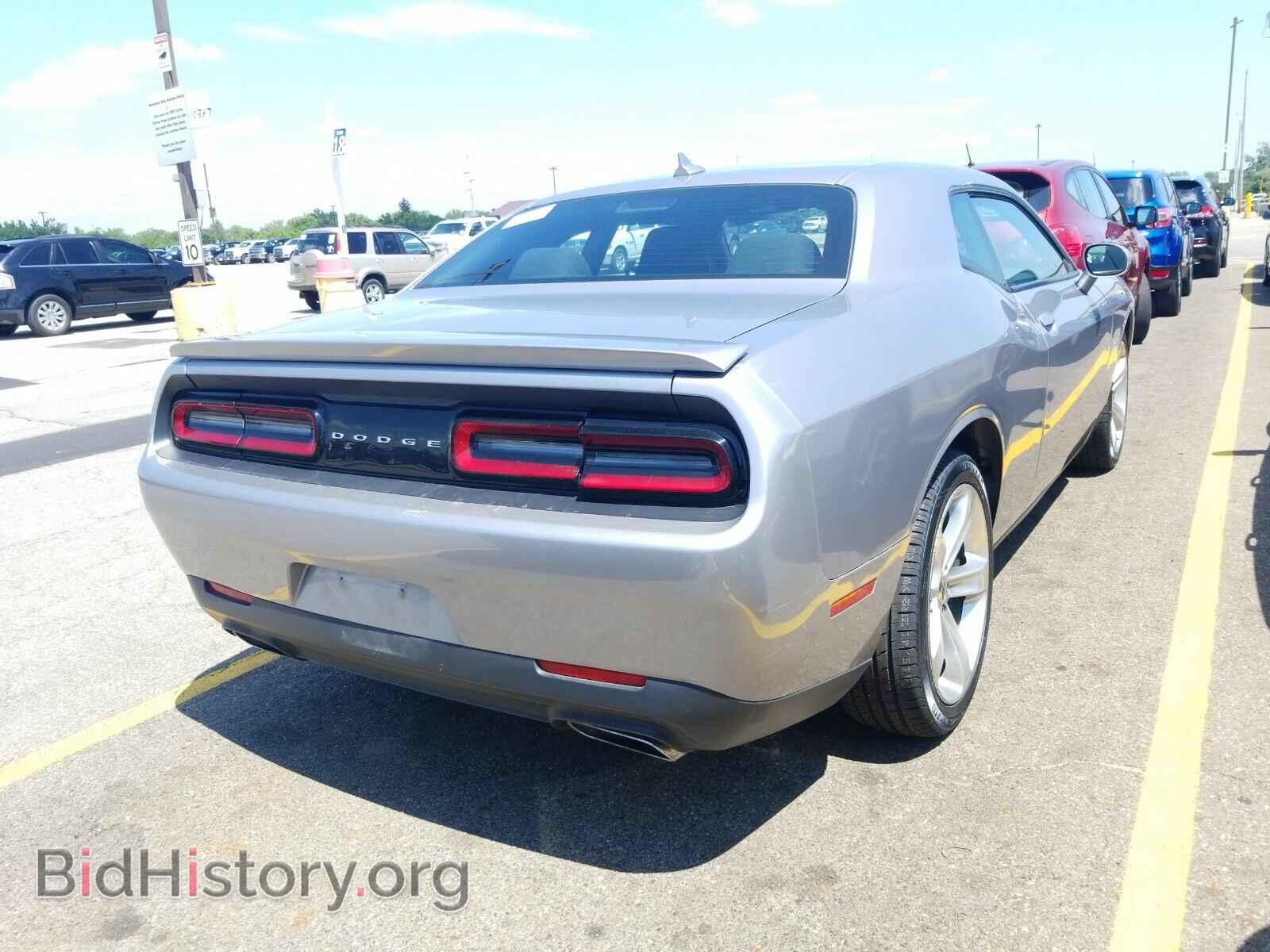 2017 Dodge Challenger - VIN: 2C3CDZBTXHH656165 - Фото 2