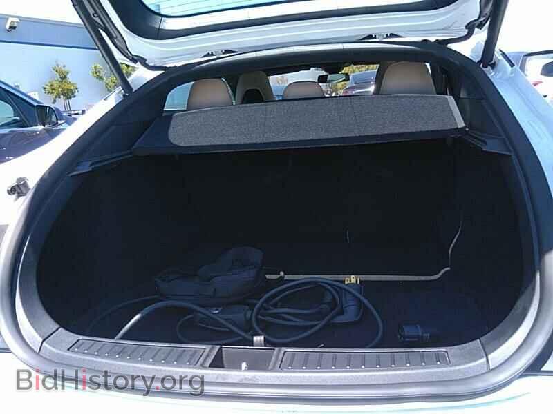 2016 Tesla Model S - VIN: 5YJSA1E20GF144634 - Фото 7