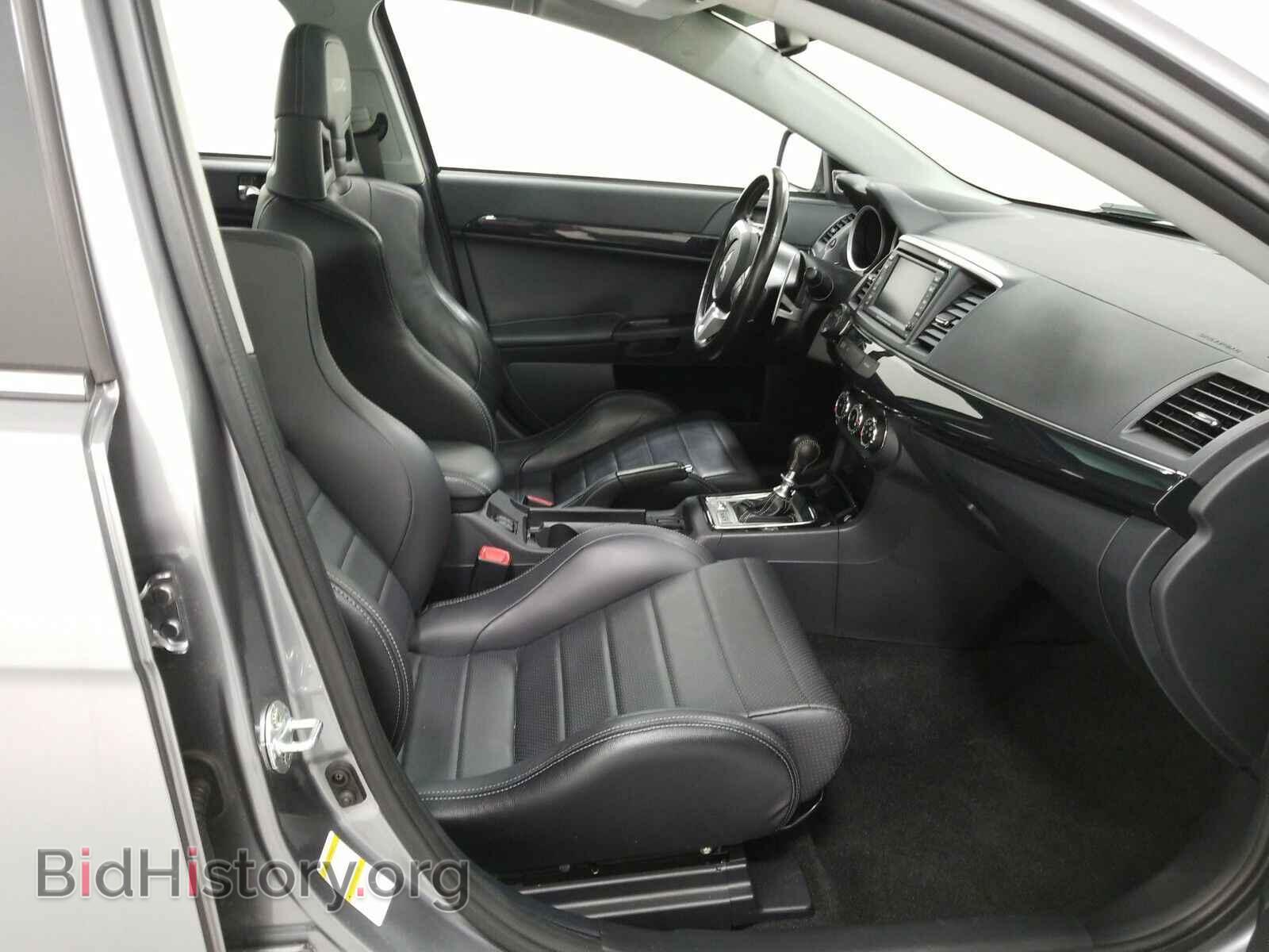 2012 Mitsubishi Lancer Evolution - VIN: JA32W5FV1CU007414 - Photo 8