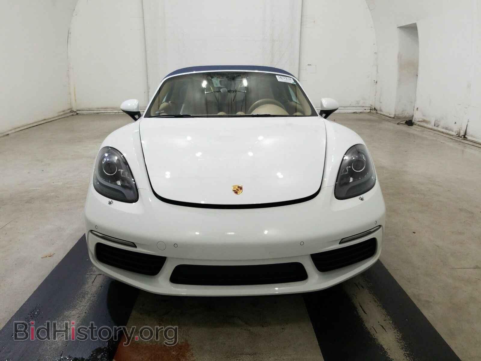 2017 Porsche 718 Boxster - VIN: WP0CA2A89HS221767 - Фото 2