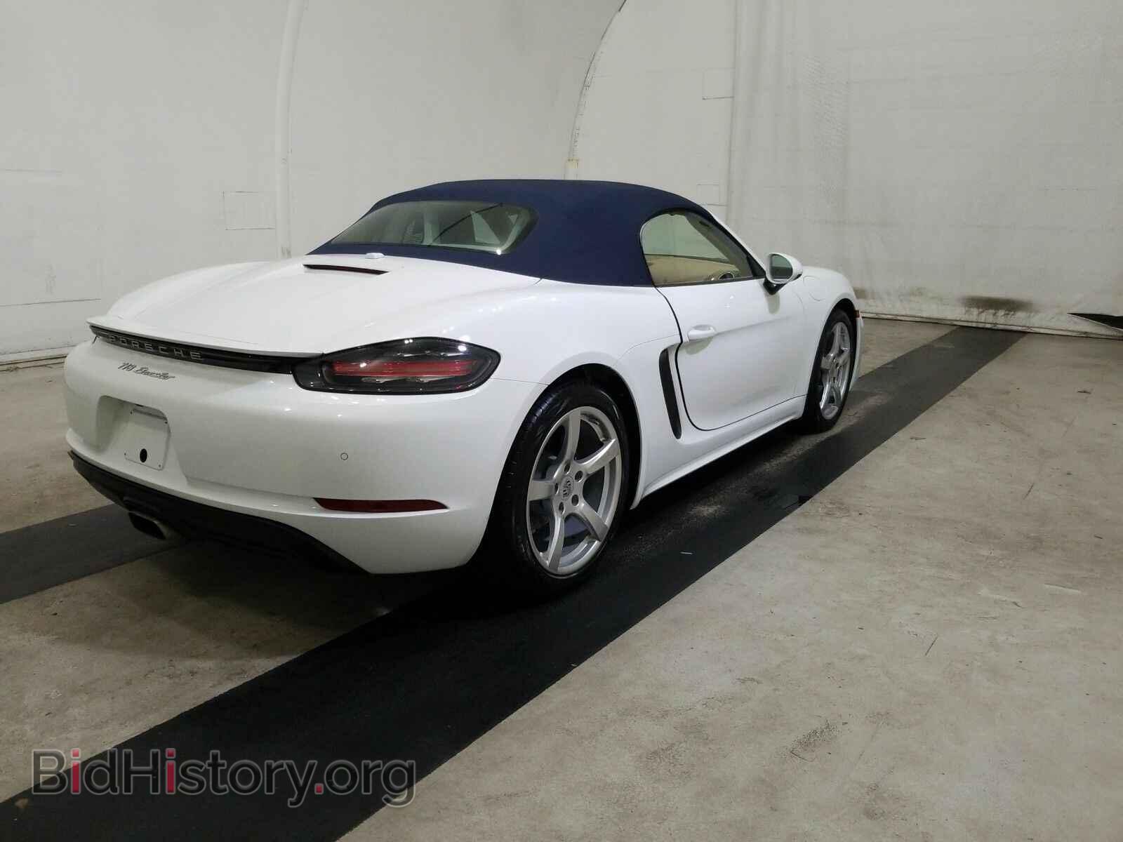 2017 Porsche 718 Boxster - VIN: WP0CA2A89HS221767 - Фото 4