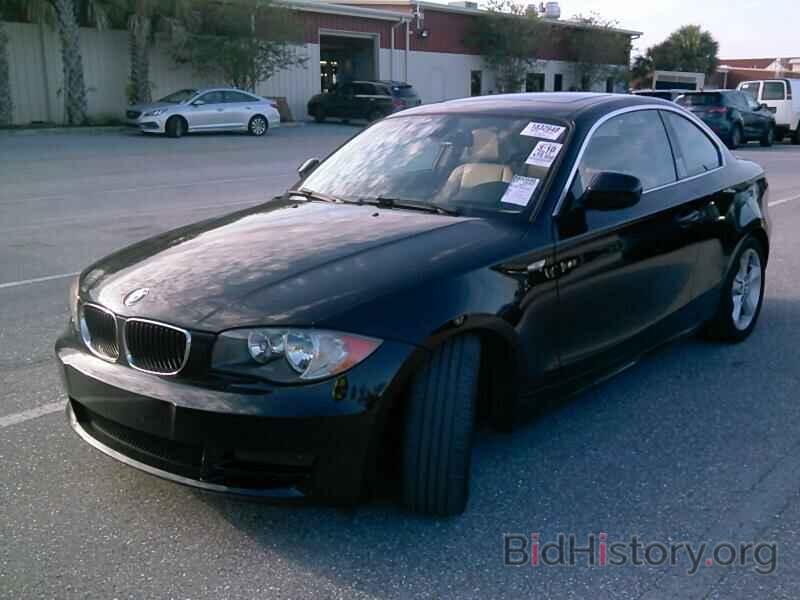 Photo WBAUP7C58BVK78435 - BMW 1 Series 2011