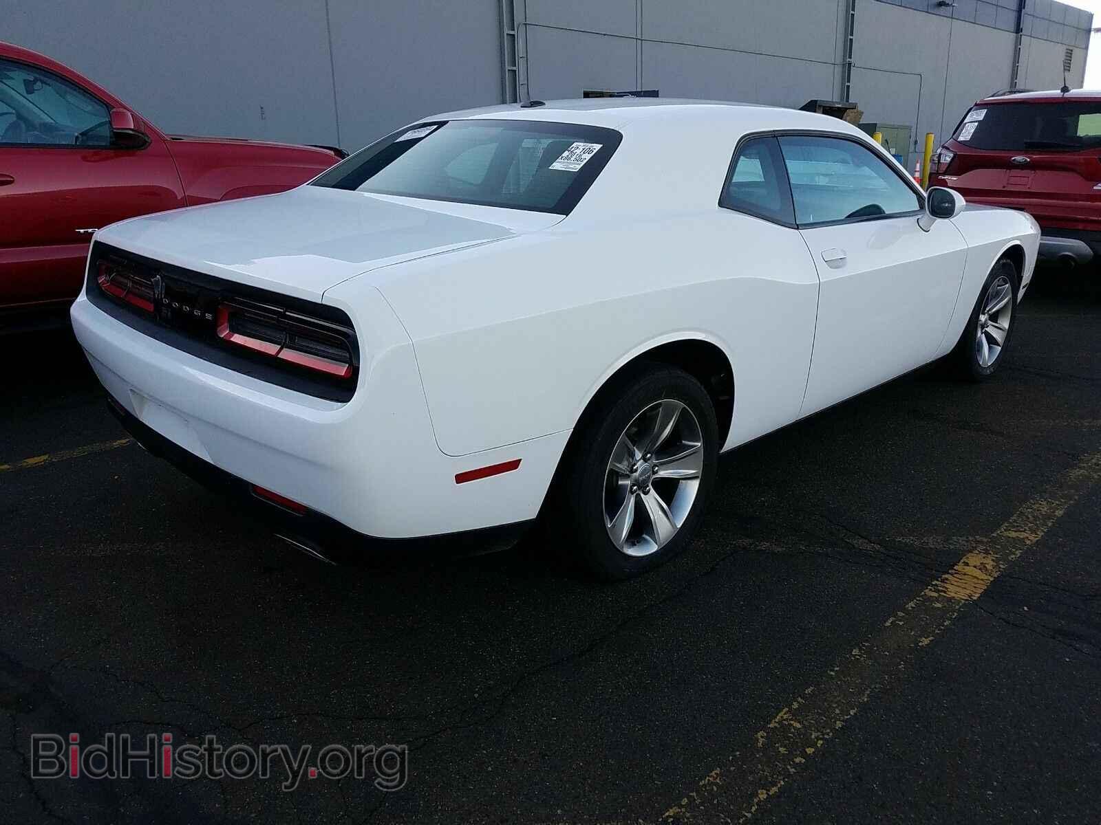 2016 Dodge Challenger - VIN: 2C3CDZAG9GH100772 - Photo 2
