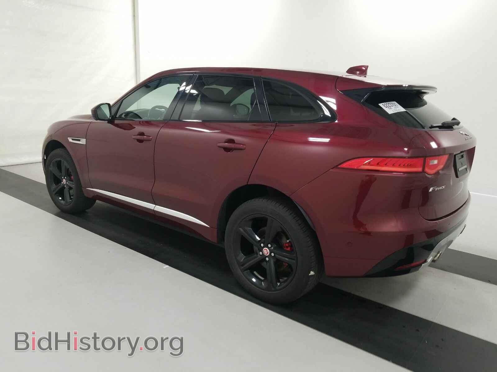 2017 Jaguar F-PACE - VIN: SADCM2BV4HA063487 - Фото 6