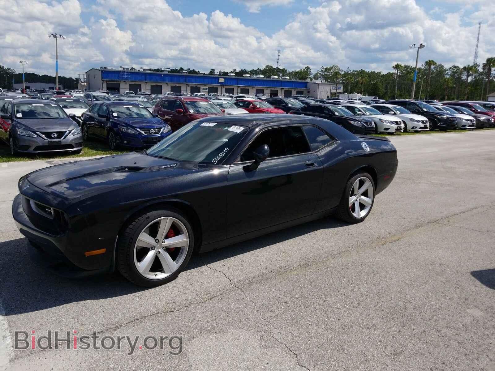 Photo 2B3CJ7DW8AH157470 - Dodge Challenger 2010