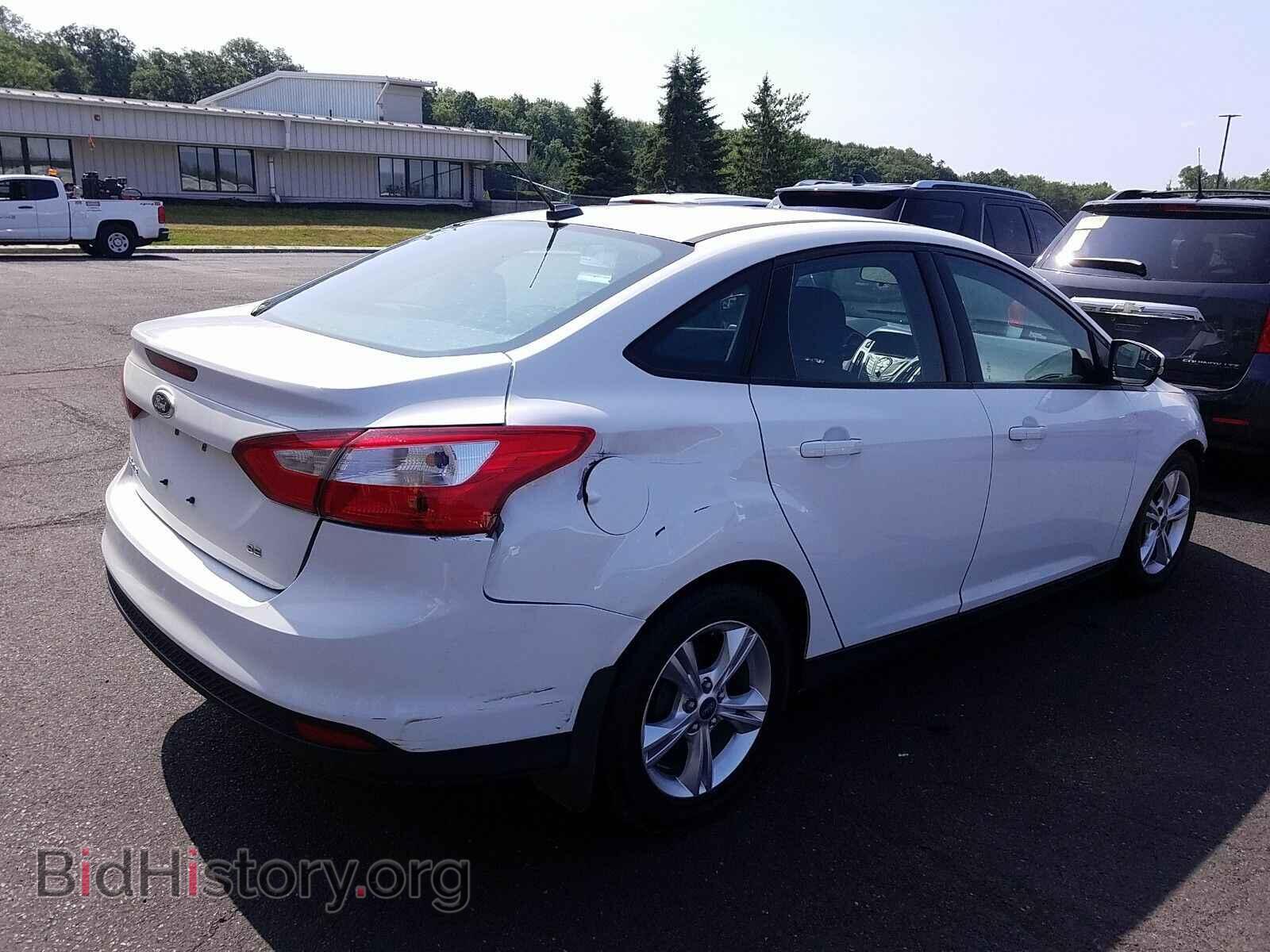 2013 Ford Focus - VIN: 1FADP3F24DL166846 - Photo 2