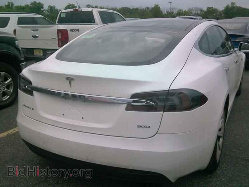 2016 Tesla Model S - VIN: 5YJSA1E21GF141192 - Фото 2