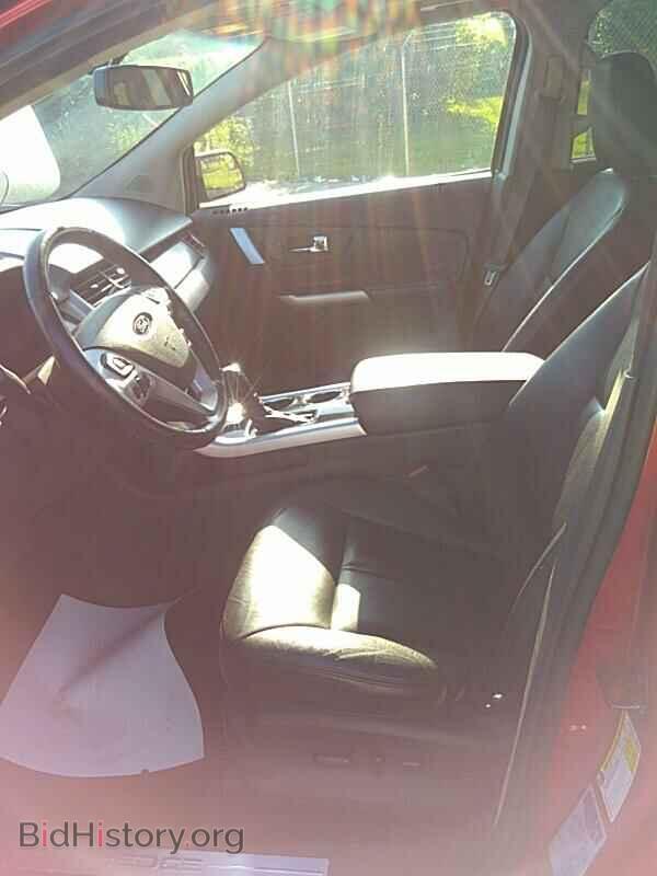 2012 Ford Edge - VIN: 2FMDK3K9XCBA15483 - Фото 3