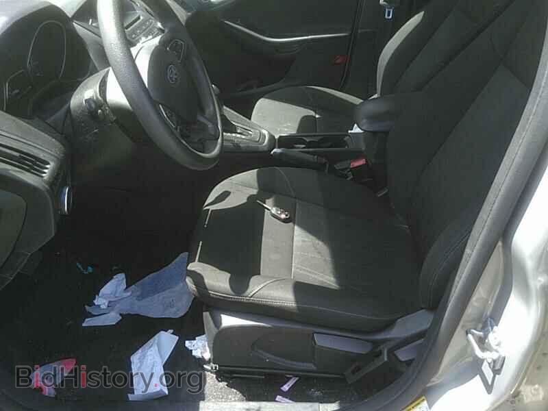 2015 Ford Focus - VIN: 1FADP3F27FL317018 - Photo 3