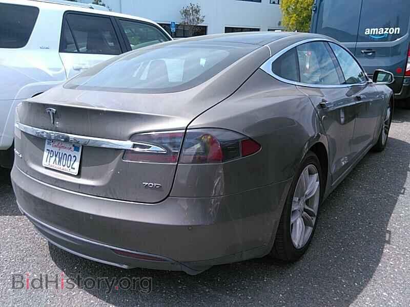 2015 Tesla Model S - VIN: 5YJSA1E22FF112136 - Photo 2