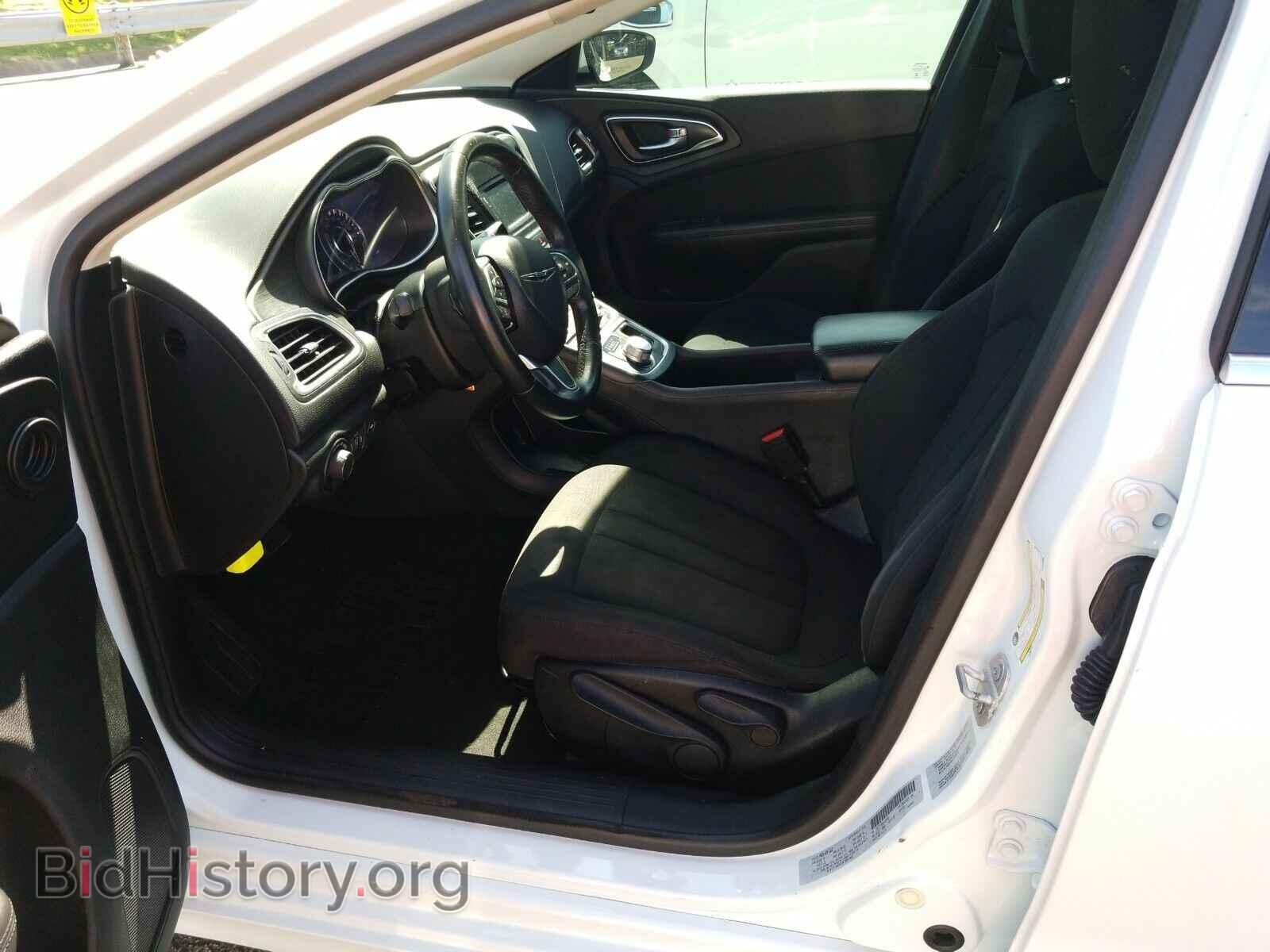 2016 Chrysler 200 - VIN: 1C3CCCFB9GN182698 - Фото 3