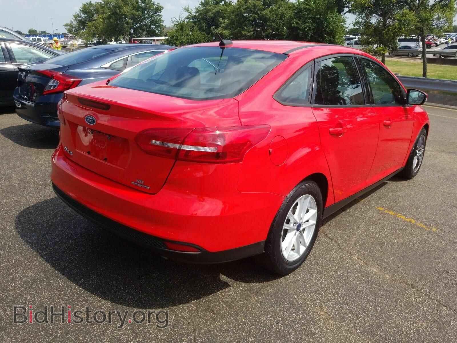 2016 Ford Focus - VIN: 1FADP3F28GL291319 - Фото 2