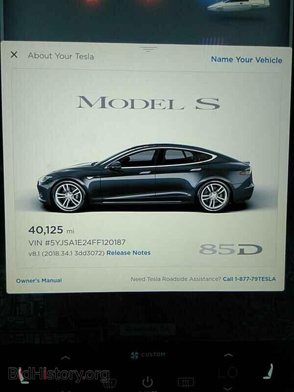 2015 Tesla Model S - VIN: 5YJSA1E24FF120187 - Photo 5