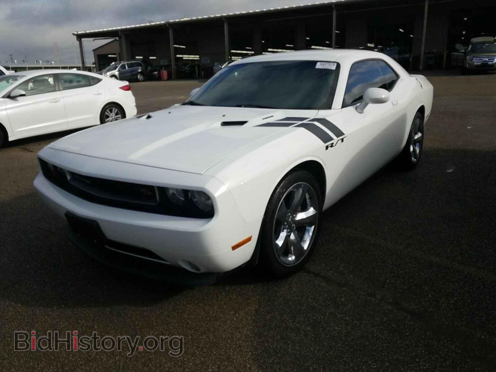 Photo 2C3CDYBTXDH600635 - Dodge Challenger 2013