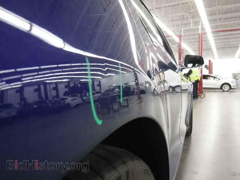 2015 Tesla Model S - VIN: 5YJSA1E41FF111948 - Фото 11
