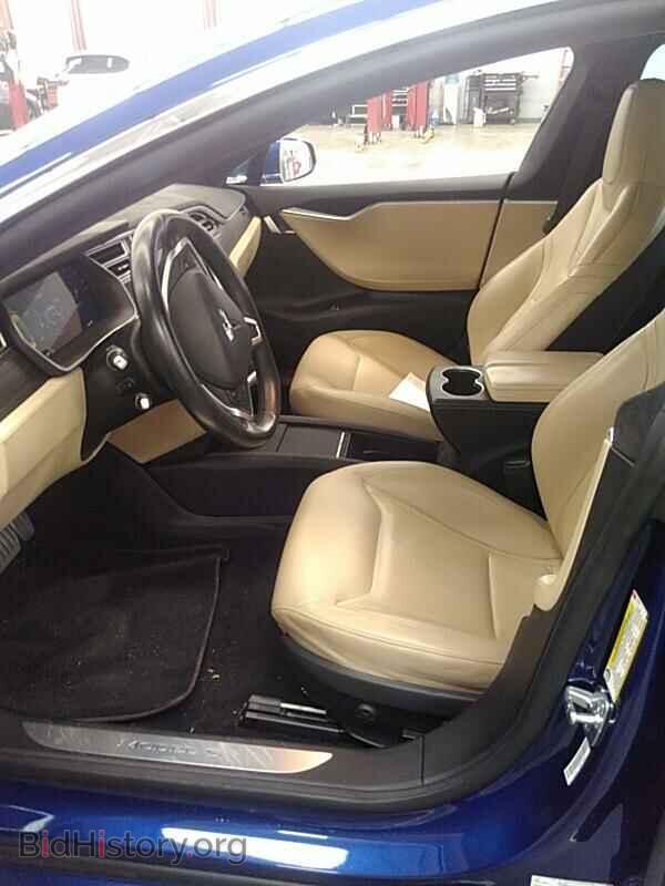 2015 Tesla Model S - VIN: 5YJSA1E41FF111948 - Фото 3