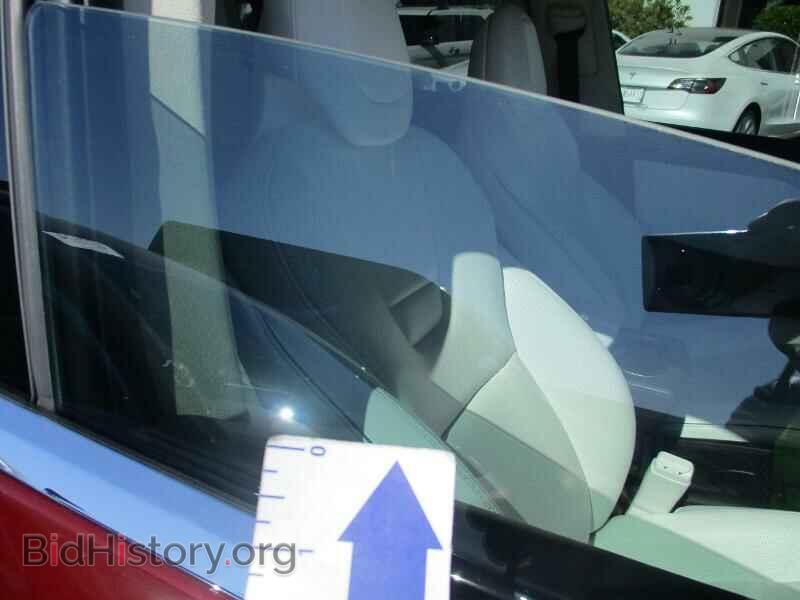 2016 Tesla Model X - VIN: 5YJXCAE47GFS00361 - Фото 10