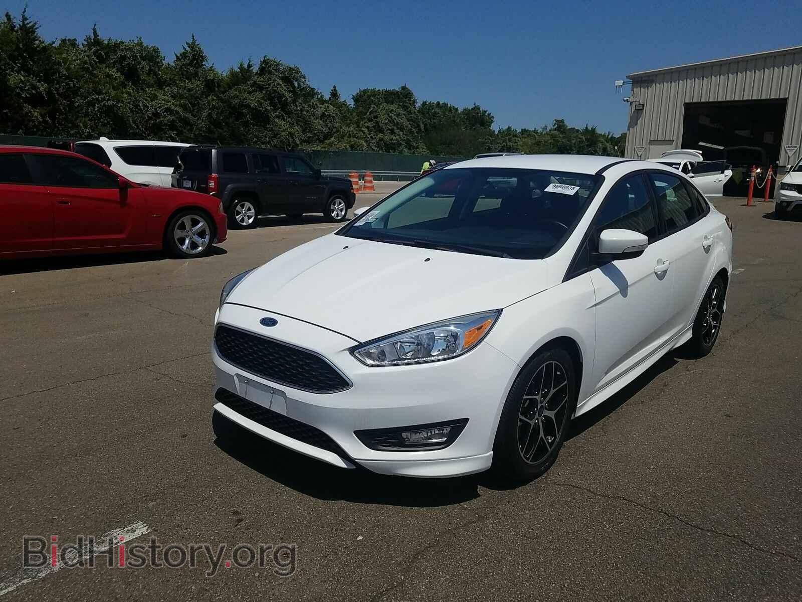 Photo 1FADP3F21GL306212 - Ford Focus 2016