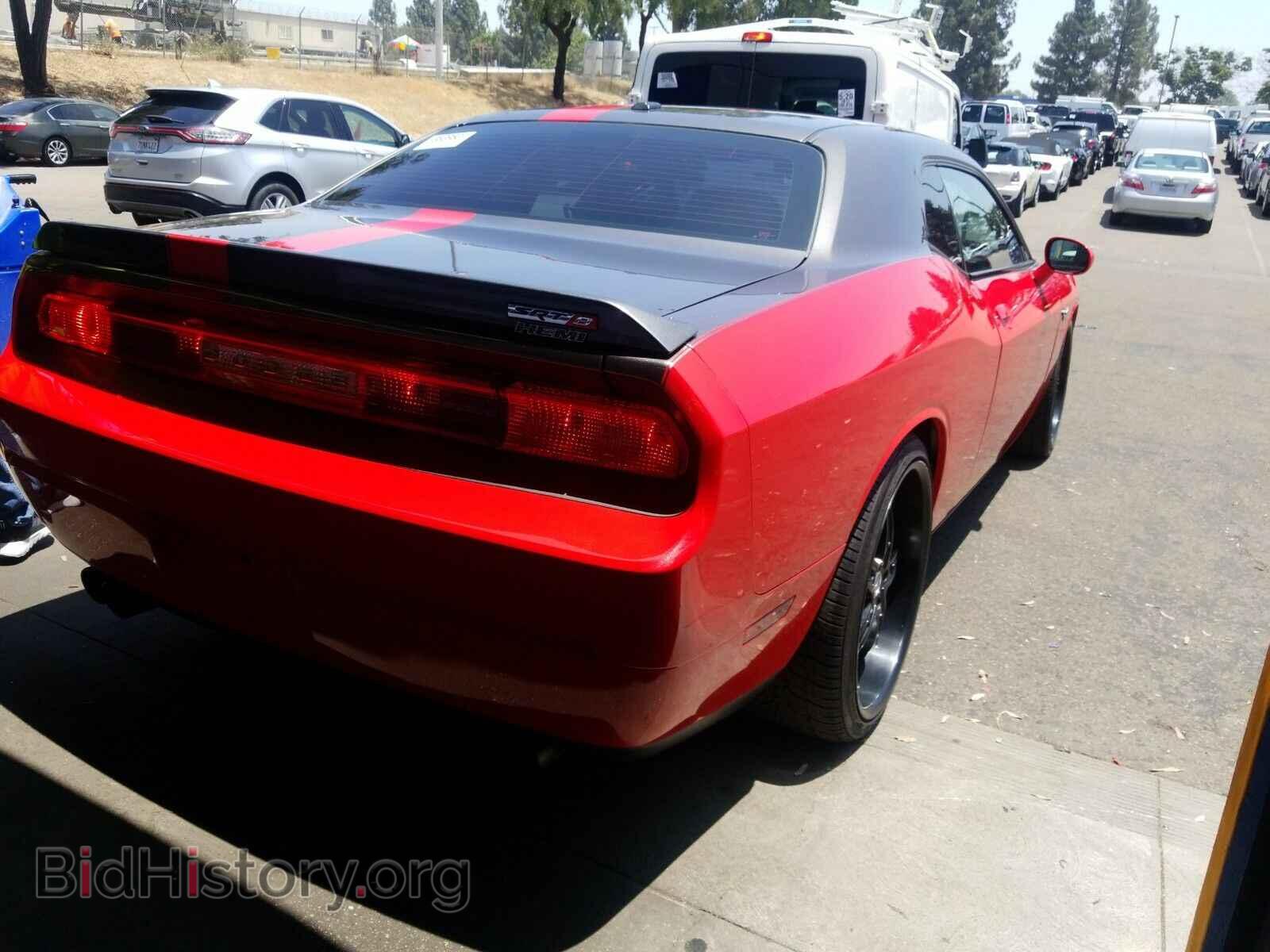 2014 Dodge Challenger - VIN: 2C3CDYDJ0EH183247 - Photo 2