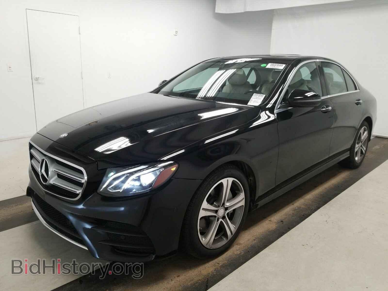 Photo WDDZF4JBXHA076737 - Mercedes-Benz E-Class 2017
