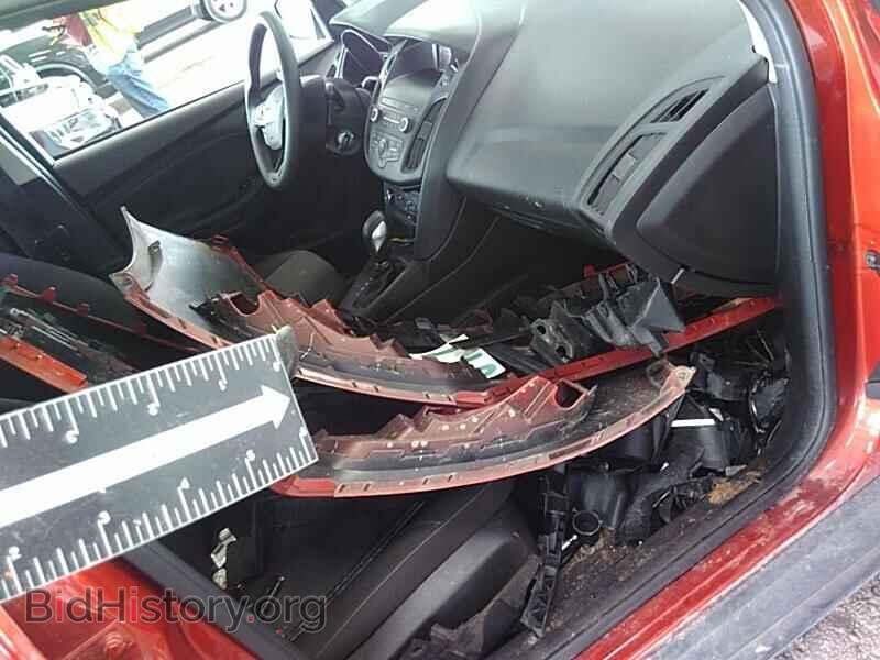 2018 Ford Focus - VIN: 1FADP3K22JL307950 - Фото 10