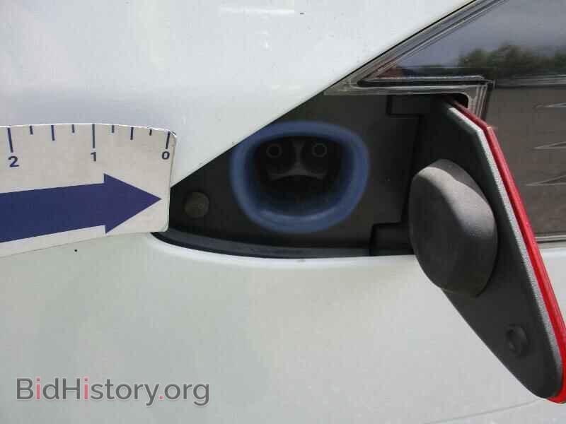 2015 Tesla Model S - VIN: 5YJSA1S2XFF090925 - Фото 10