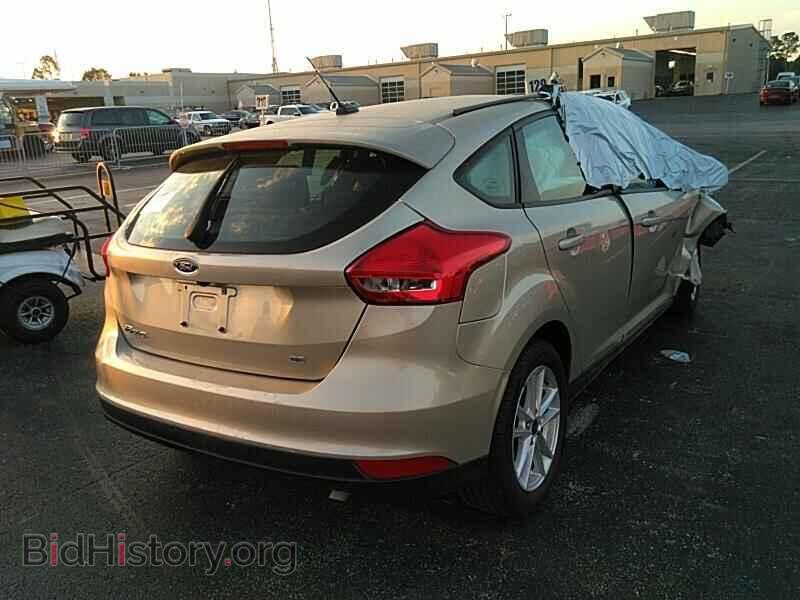 2018 Ford Focus - VIN: 1FADP3K28JL324221 - Фото 2