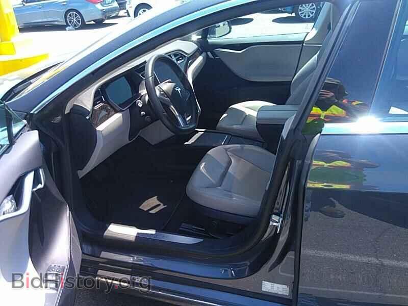 2016 Tesla Model S - VIN: 5YJSA1E12GF142360 - Фото 3