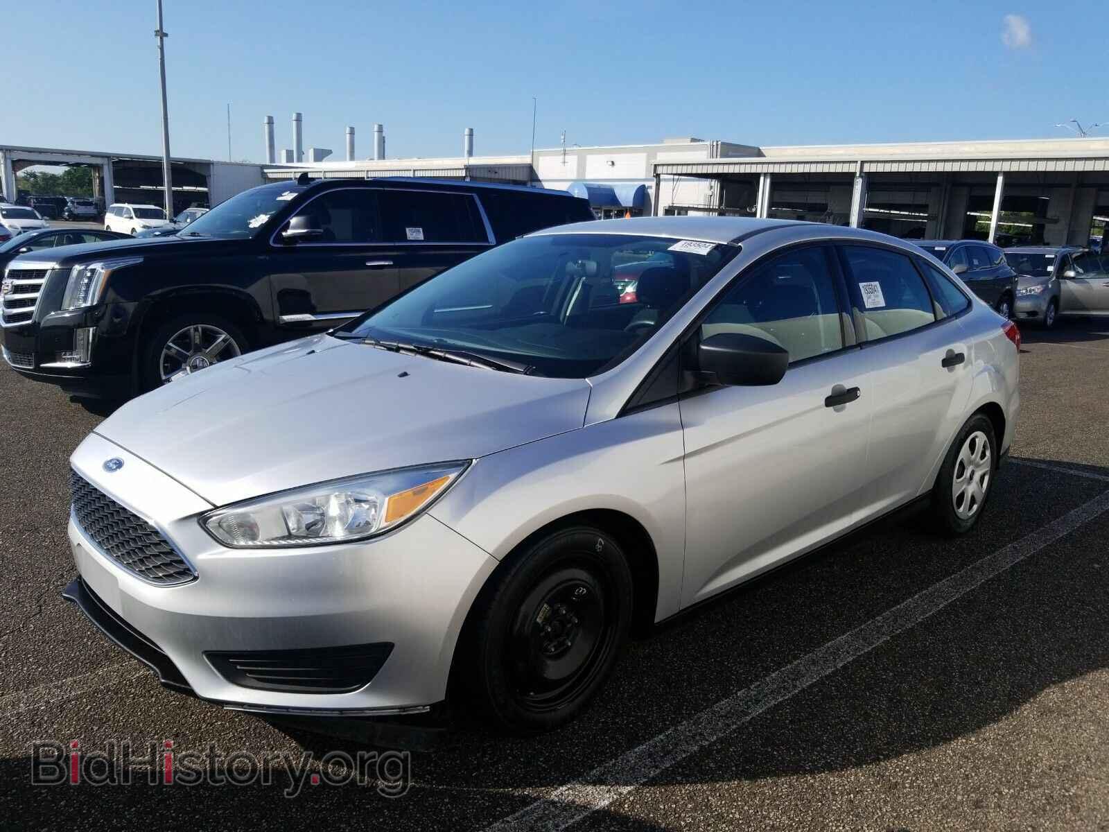 Photo 1FADP3E2XGL241944 - Ford Focus 2016