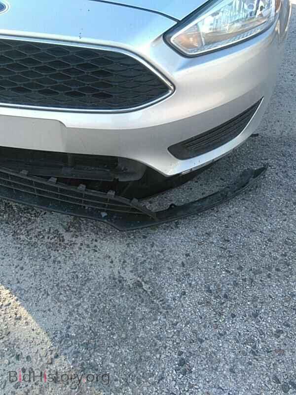 2016 Ford Focus - VIN: 1FADP3E2XGL241944 - Фото 8