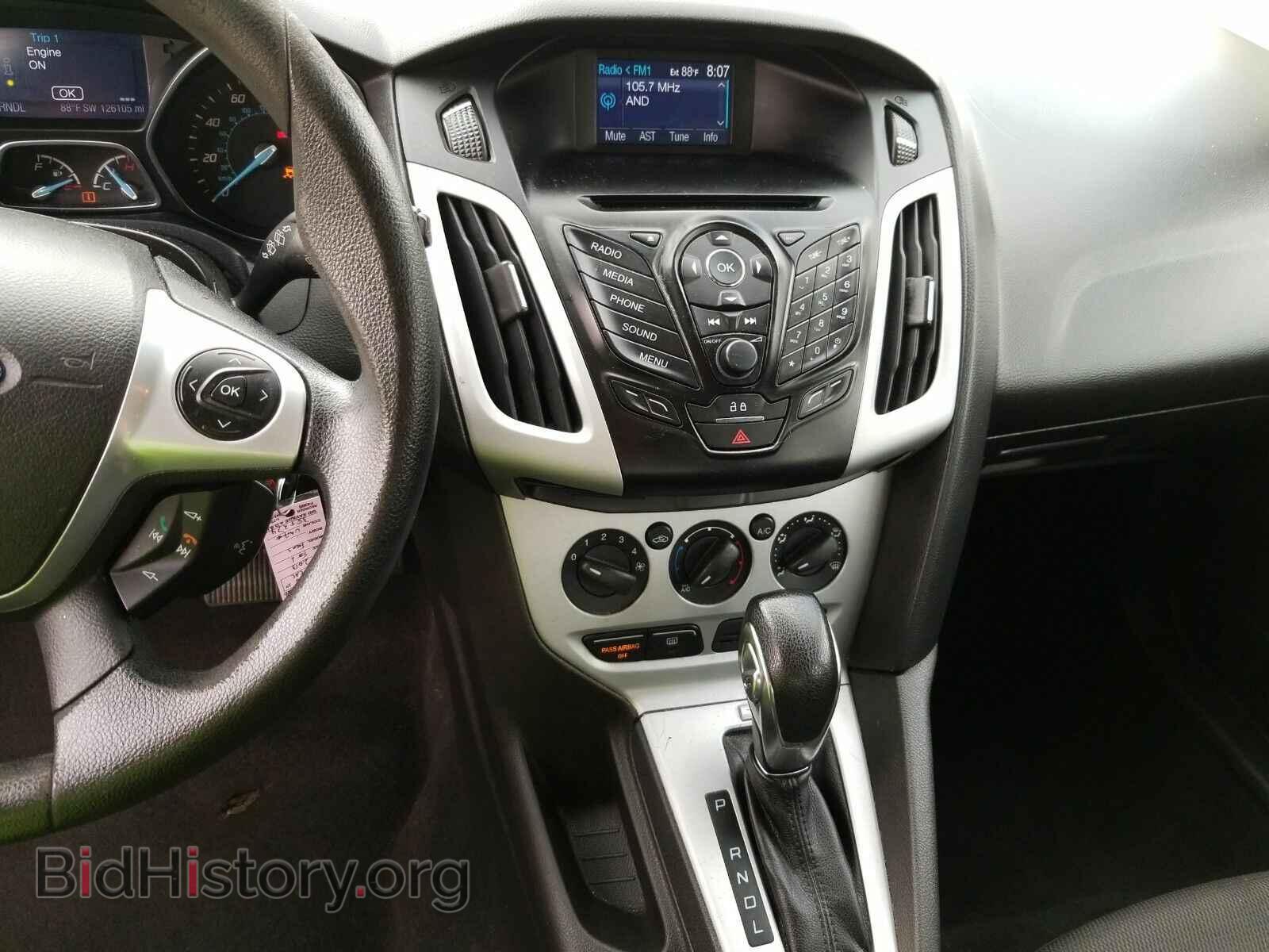 2013 Ford Focus - VIN: 1FADP3K22DL355274 - Photo 4