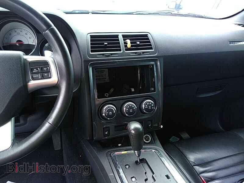 2014 Dodge Challenger - VIN: 2C3CDYAG8EH285484 - Photo 4