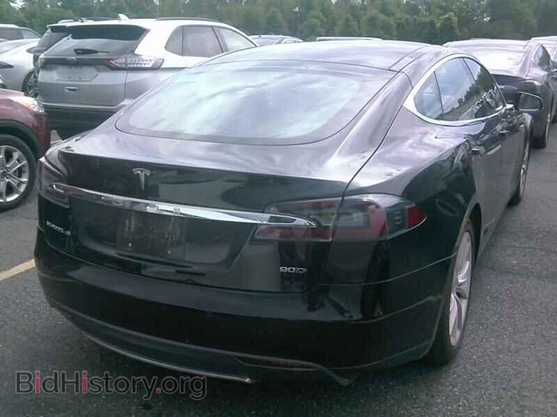 2015 Tesla Model S - VIN: 5YJSA1E22FF113173 - Фото 2