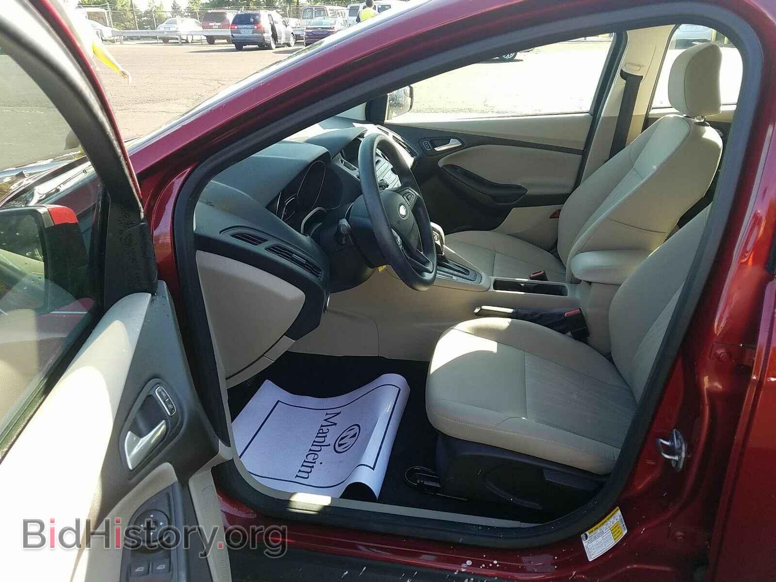 2016 Ford Focus - VIN: 1FADP3K21GL287442 - Фото 3
