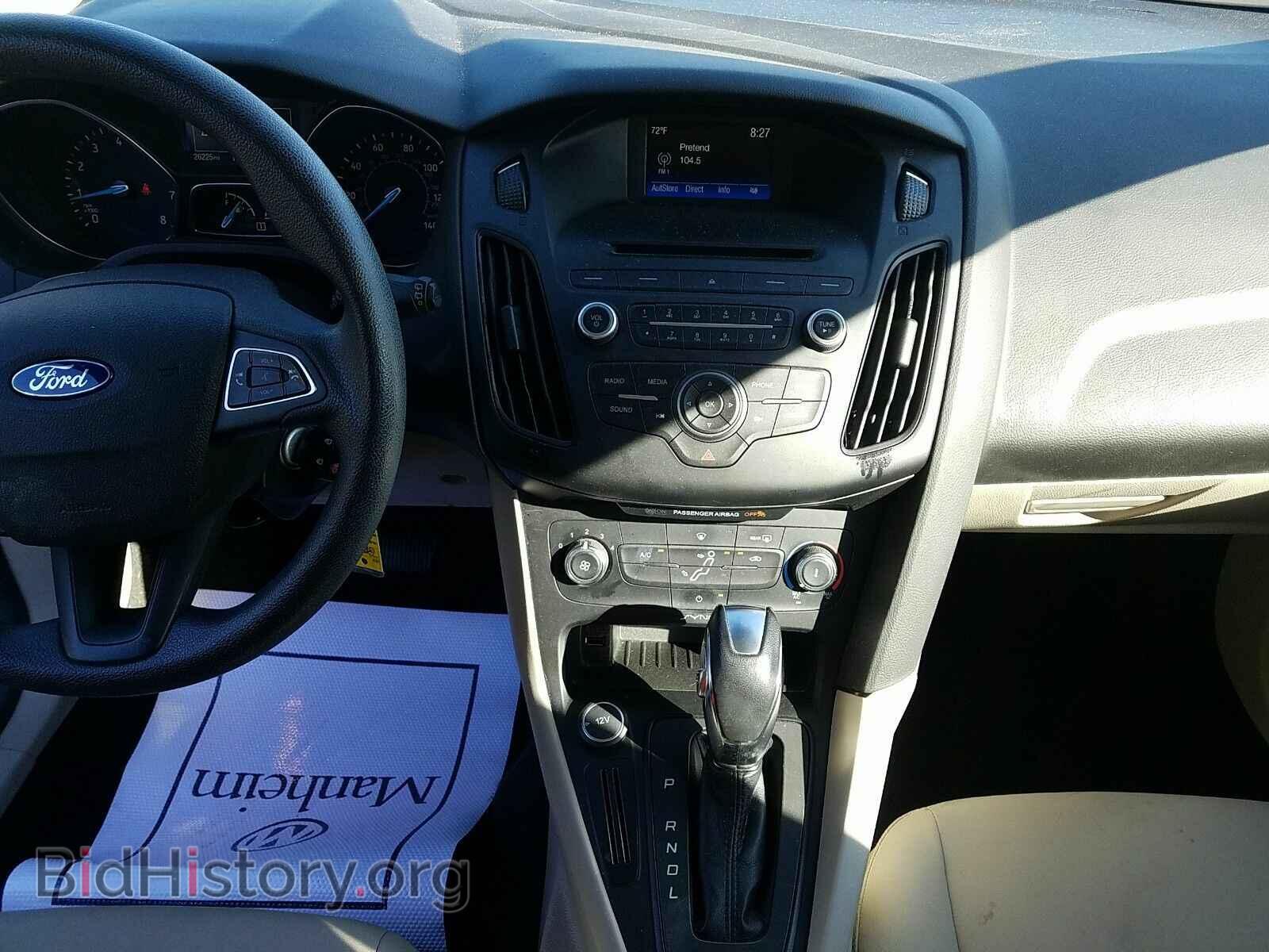 2016 Ford Focus - VIN: 1FADP3K21GL287442 - Фото 4