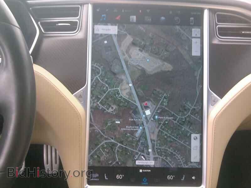 2016 Tesla Model S - VIN: 5YJSA1E42GF136746 - Photo 4